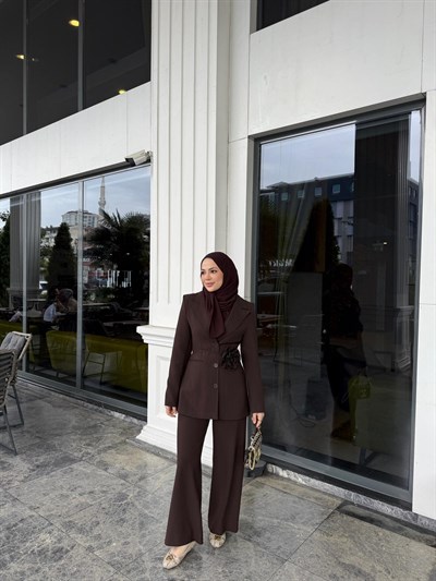Alara takım kahverengi