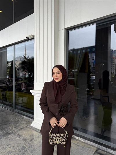 Alara takım kahverengi