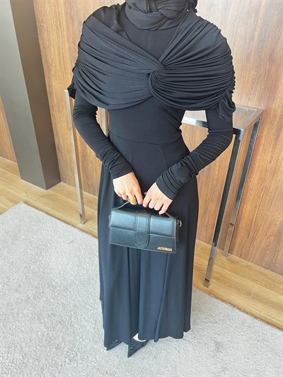 Amira Düğüm Detaylı Elbise Siyah