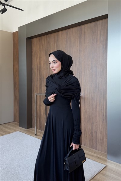 Amira Düğüm Detaylı Elbise Siyah