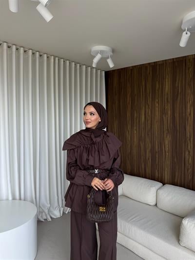 Fırfır Detaylı Pantolon Takım Kahverengi