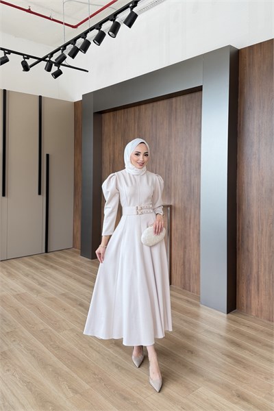 Yasemin Kemerli Elbise Beyaz