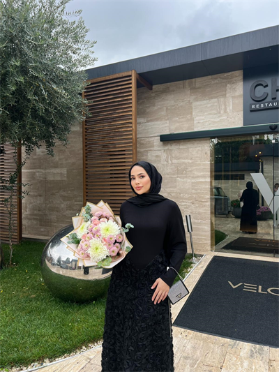 Zeyna Elbise