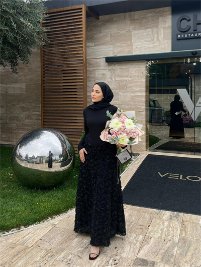 Zeyna Elbise