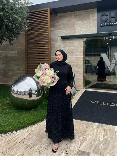 Zeyna Elbise