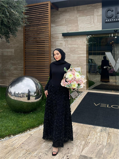 Zeyna Elbise
