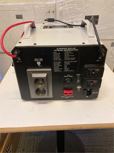 Spower SG-2 1.6KW Solar Hibrit Jeneratör 105AH Akülü
