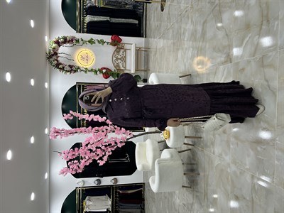 Nilvin Elbise 