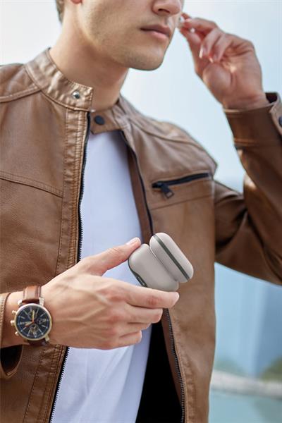 Uniq Apple Airpods Pro 2 (2.nesil) Lyden DS Deri Kılıf - Bej