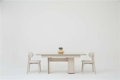 KUMSAL YEMEK MASASI