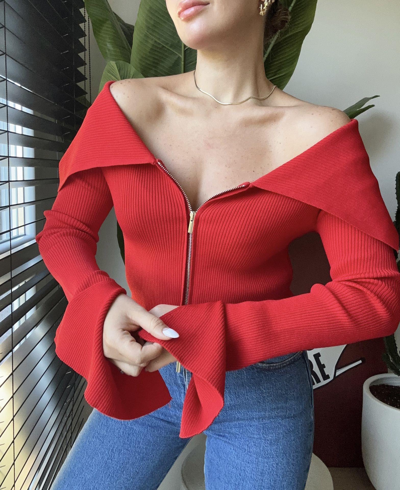 Bardot Yaka Kol Yırtmaç Detaylı Fermuarlı Triko Hırka Kırmızı