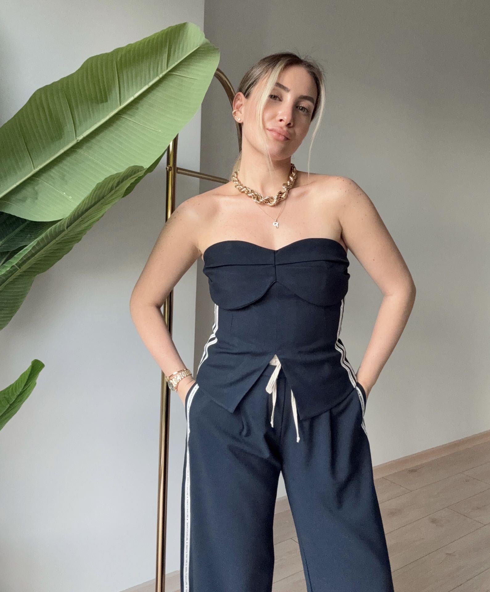 Bel Detaylı Rahat Kalıp Pantolon Lacivert