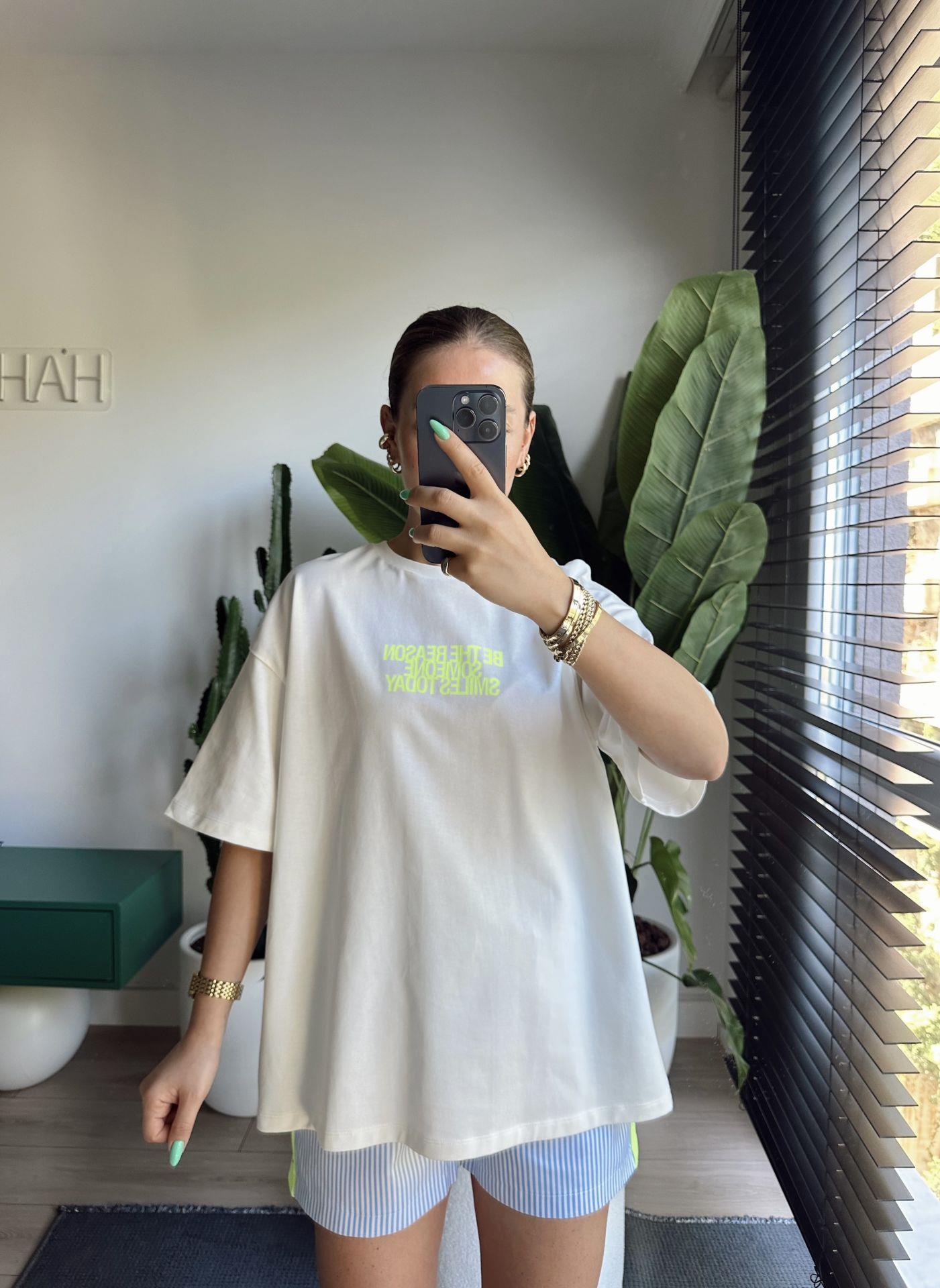 Kumaş Matchli Neon Baskı T-shirt