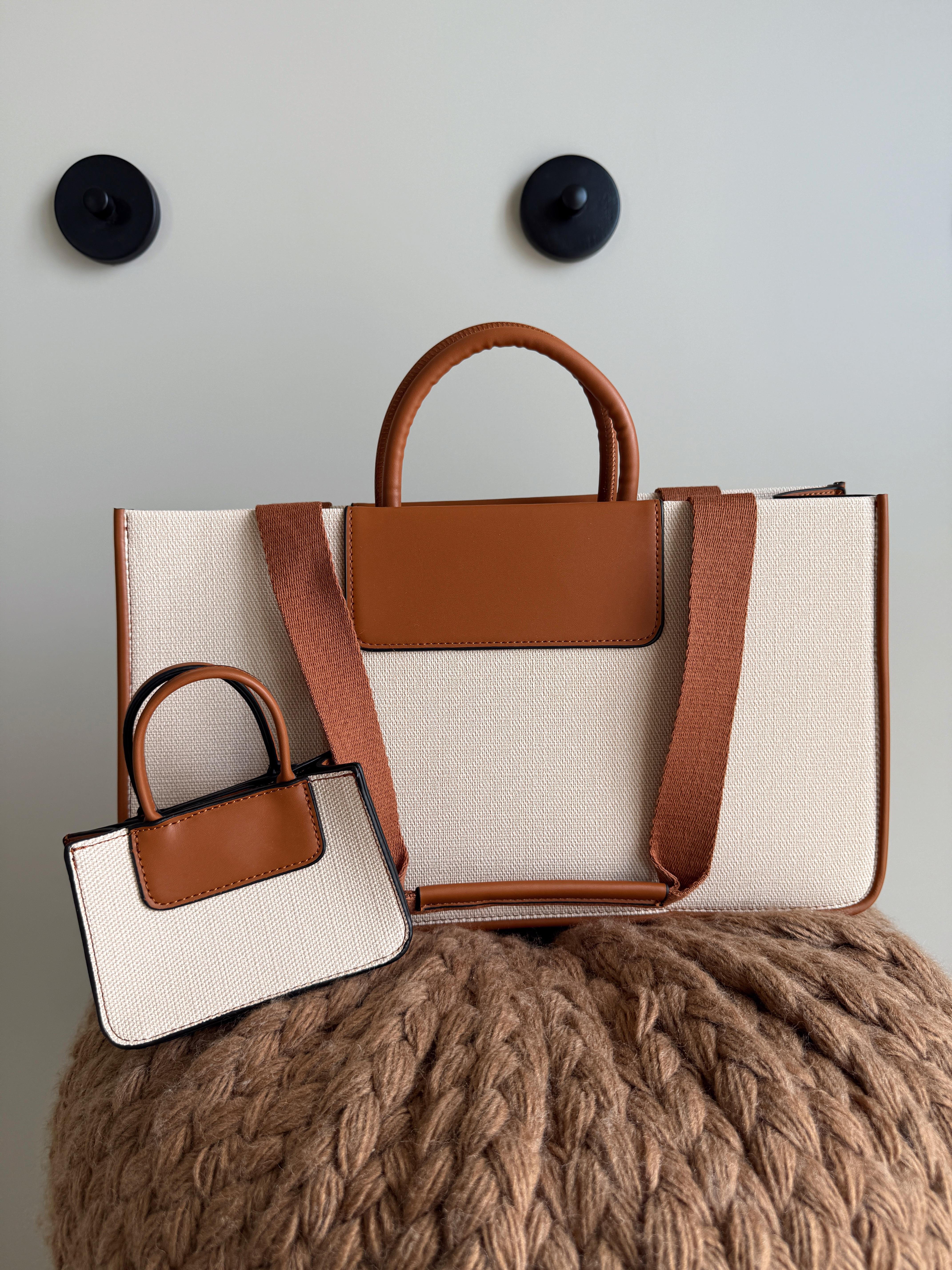 Askılı ve Ekstra Mini Çantalı Luxury Çanta  