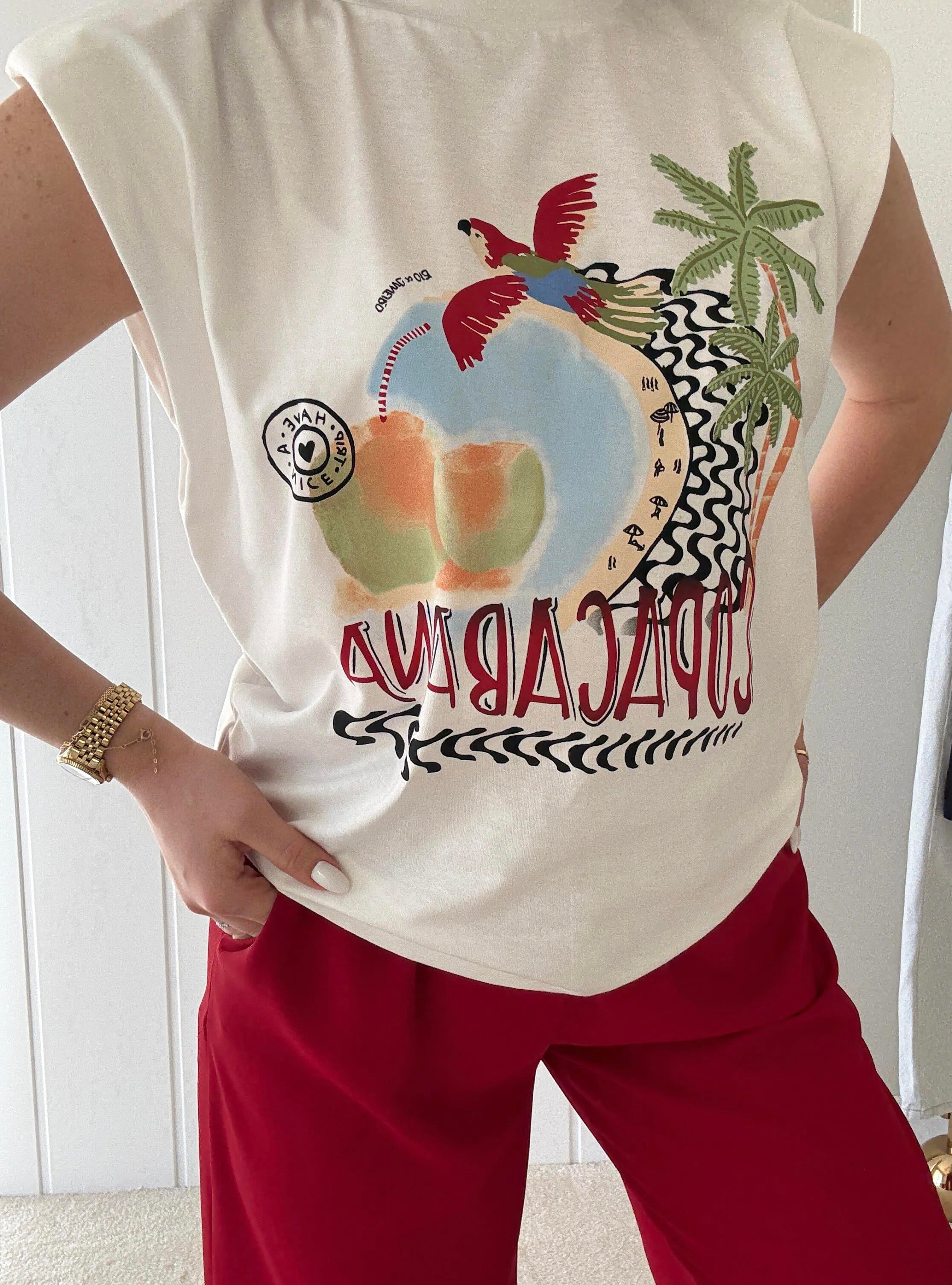 Baskı Detay Vatkalı Sıfır Kol Tshirt