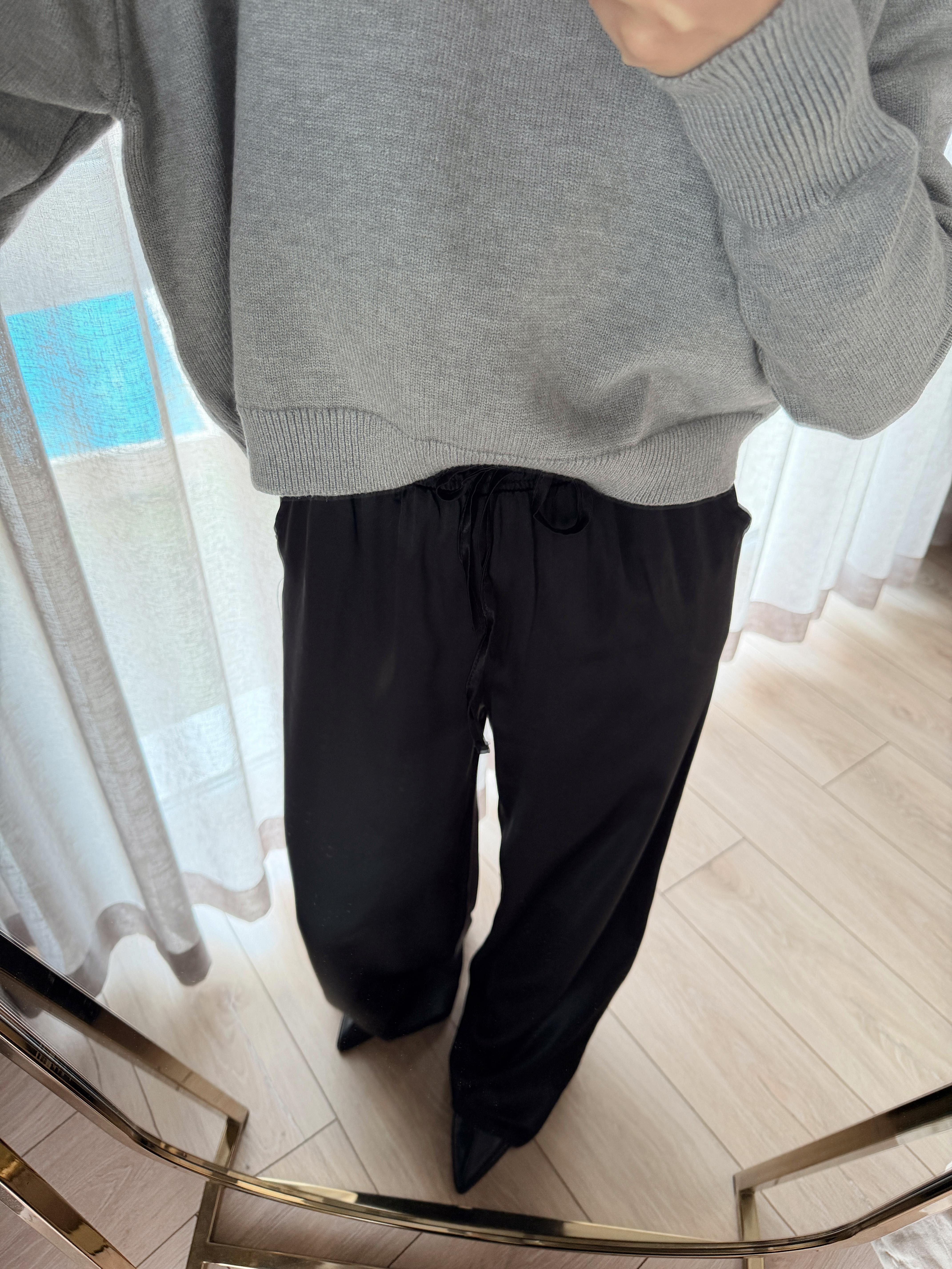 Beli Lastikli Saten Pantolon Siyah
