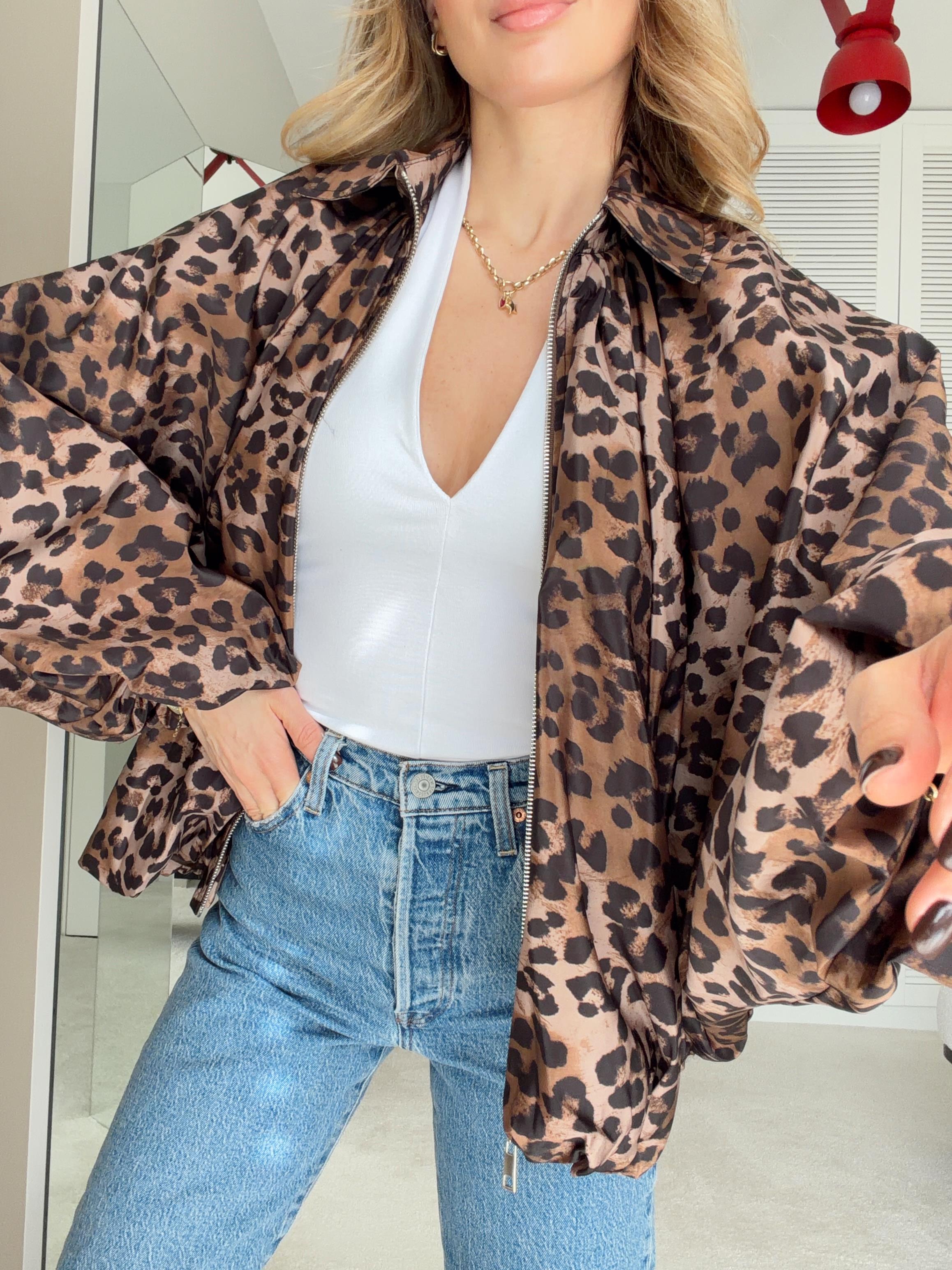 Büzgü Detaylı Bomber Ceket Leopar Desen