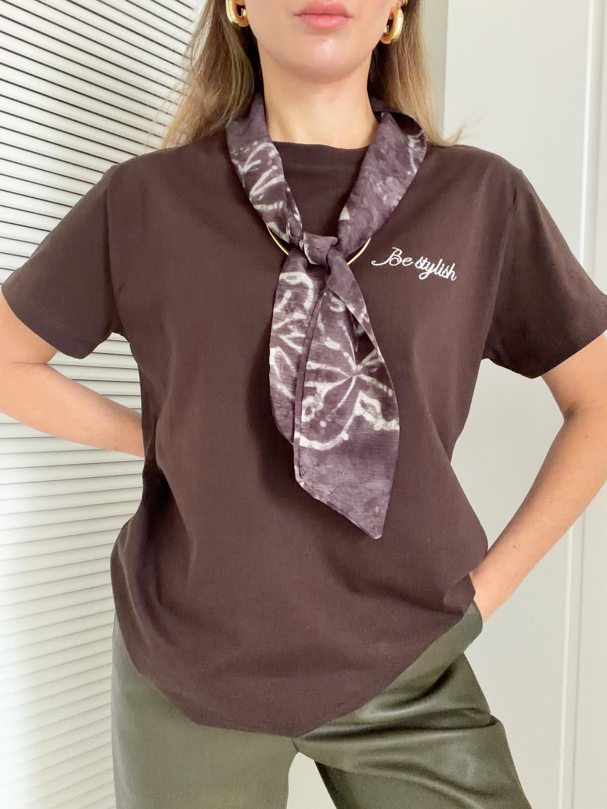 Fular Detaylı Tshirt Oversize Kahverengi