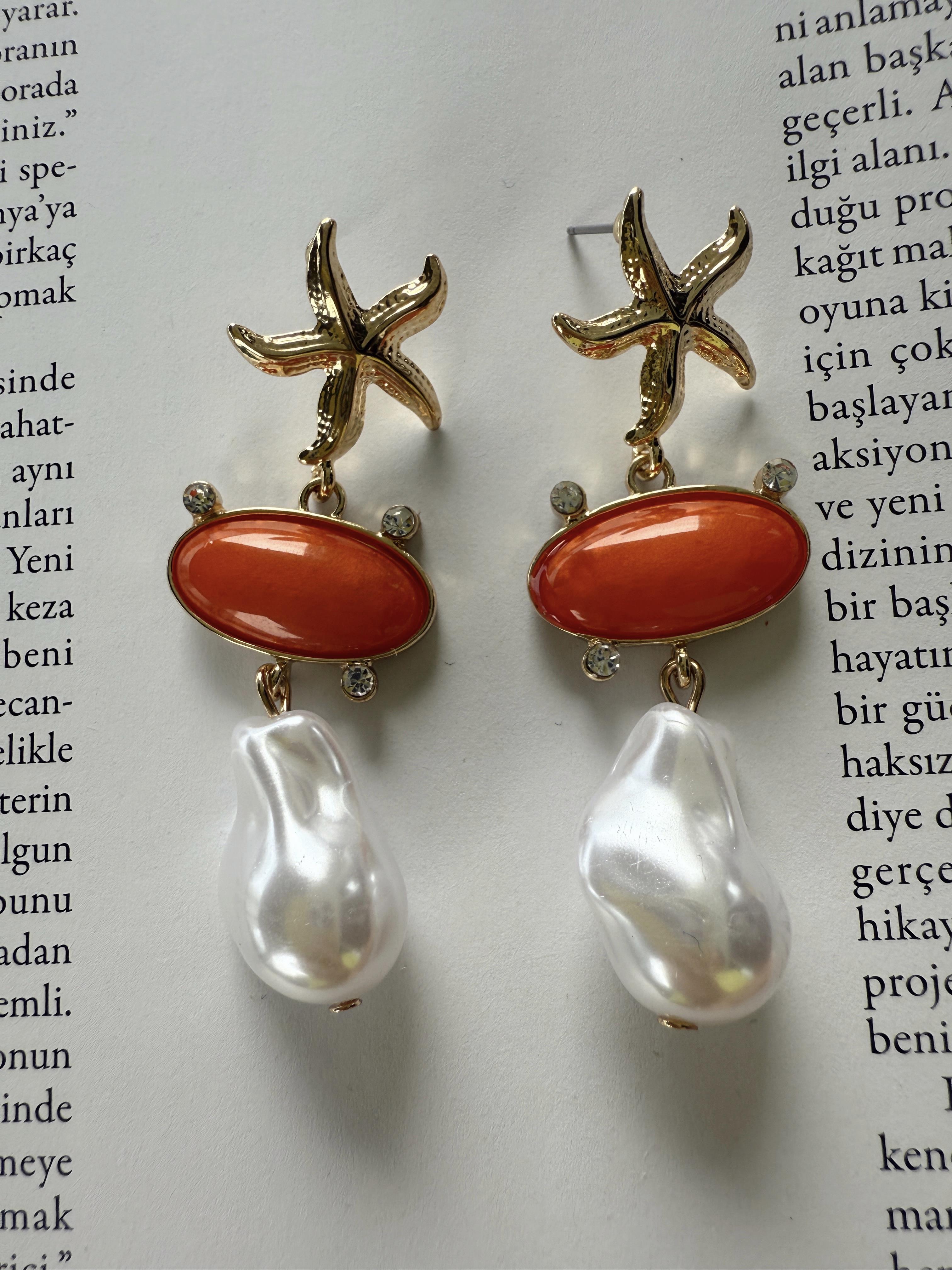 İnci Detaylı Sallantılı Küpe Turuncu