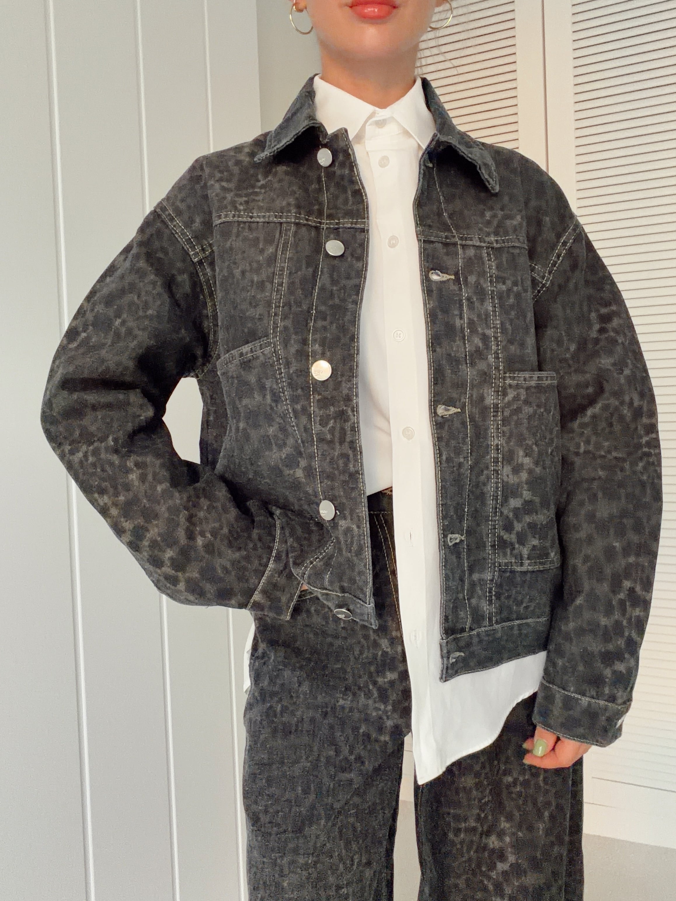 Leopar Desenli Cep Detaylı Ceket