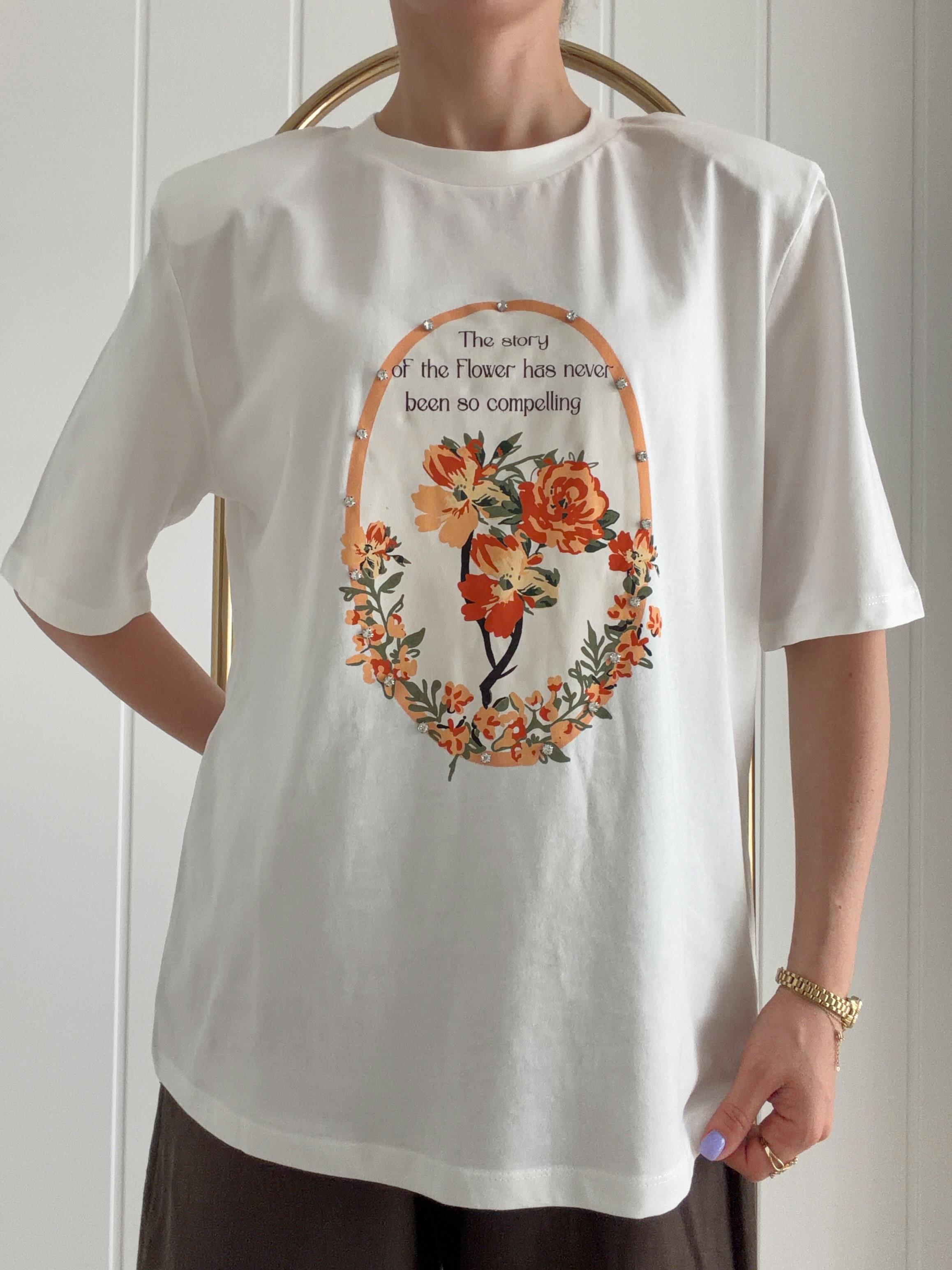 Taş Detaylı Vatkalı Tshirt Ekru