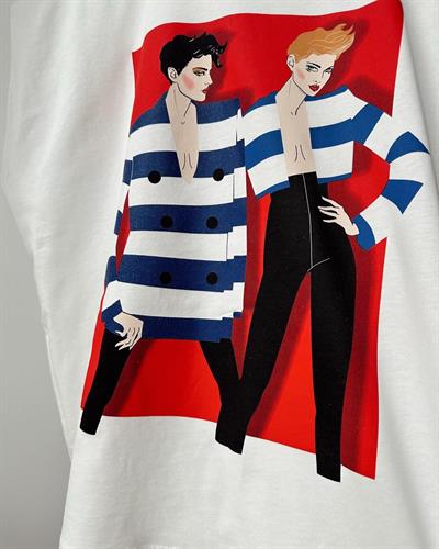 Baskılı Geniş Kesim Kollu T-shirt