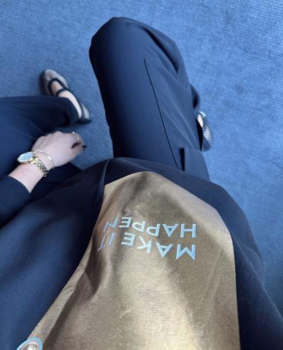Gold Baskılı Oversize Sweat Siyah