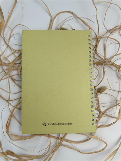Motto Kapaklı Defter Her Şey Geçici