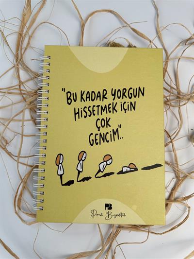 Motto Kapaklı Defter Yorgun