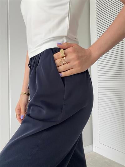 Beli Lastikli İnce Doku Pantolon Lacivert