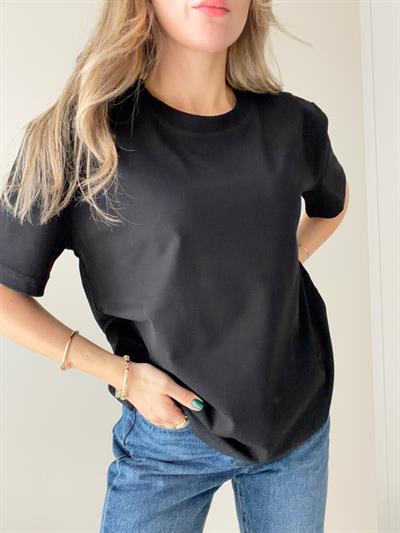 Dekoratif Dikişli Bisiklet Yaka Tshirt Siyah