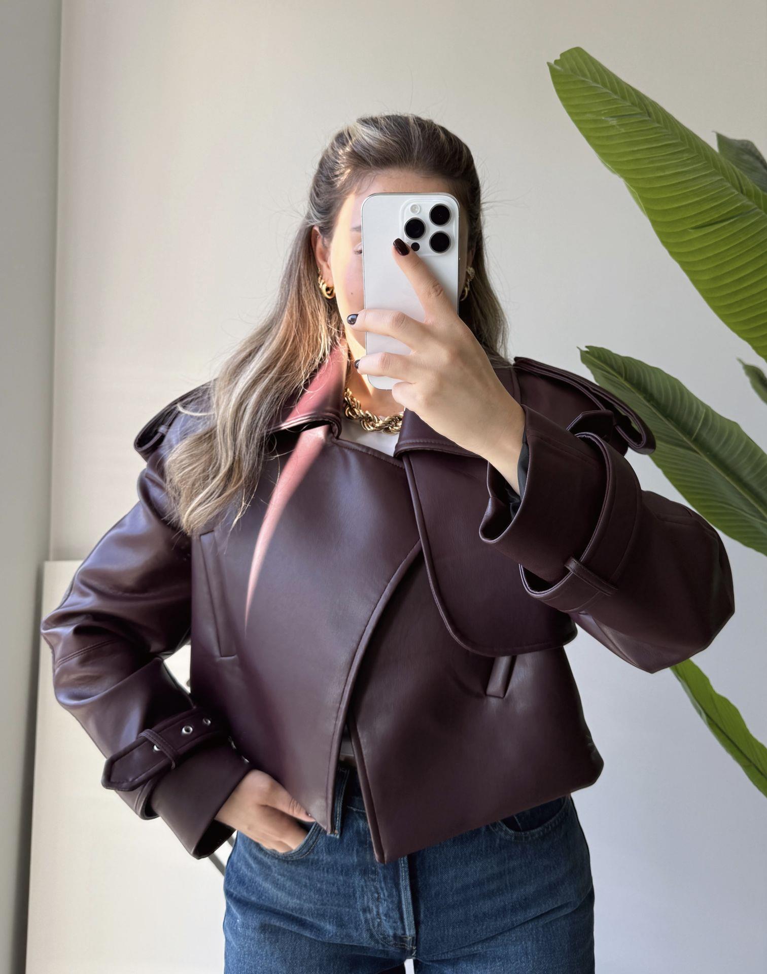 Bordo Cep Detaylı Tokalı Crop Deri Ceket