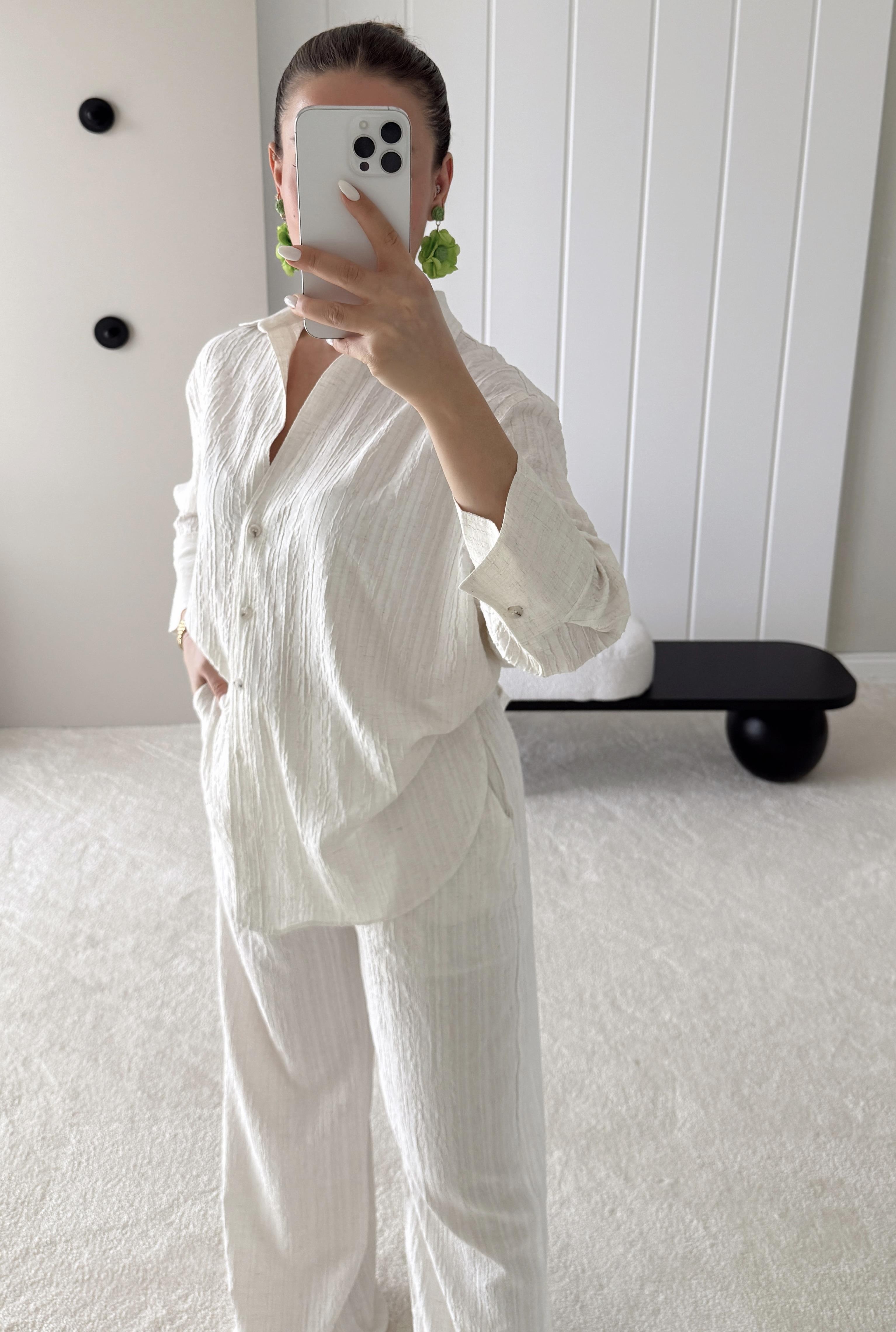 Dokulu Cepli Oversize Basic Gömlek ve Rahat Pantolon Ekru Takım