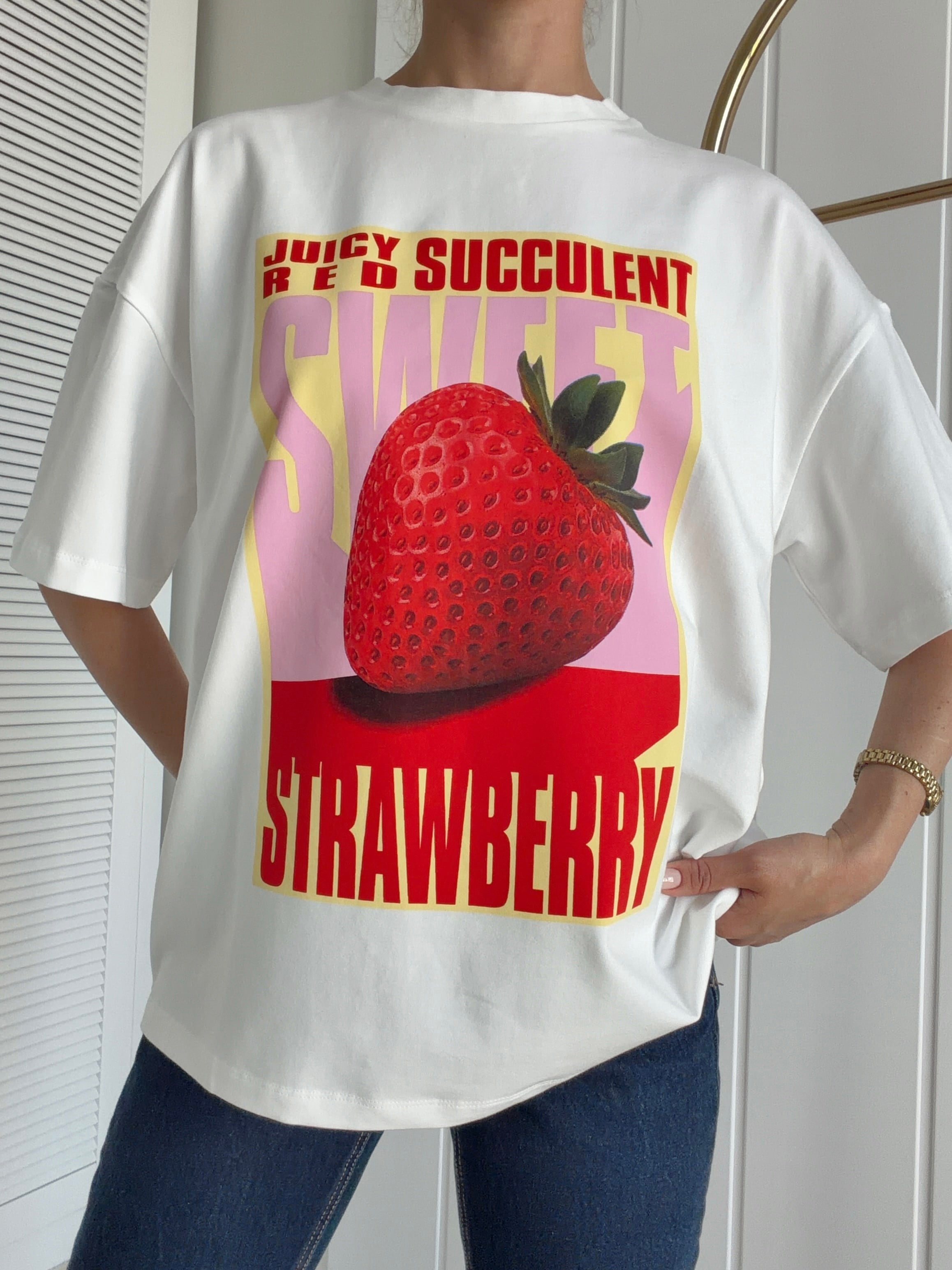 Oversize Tshirt STRAWBERRY Ekru
