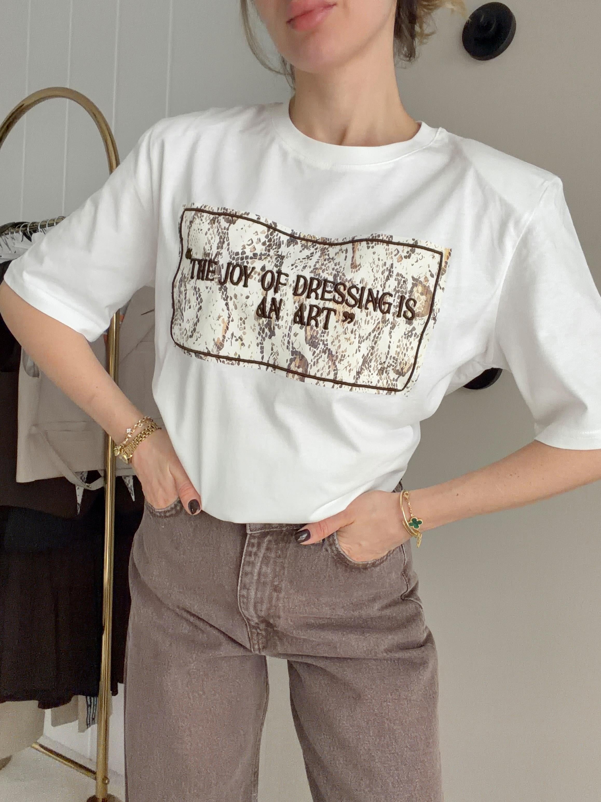Vatkalı Tshirt Baskı Detaylı Ekru