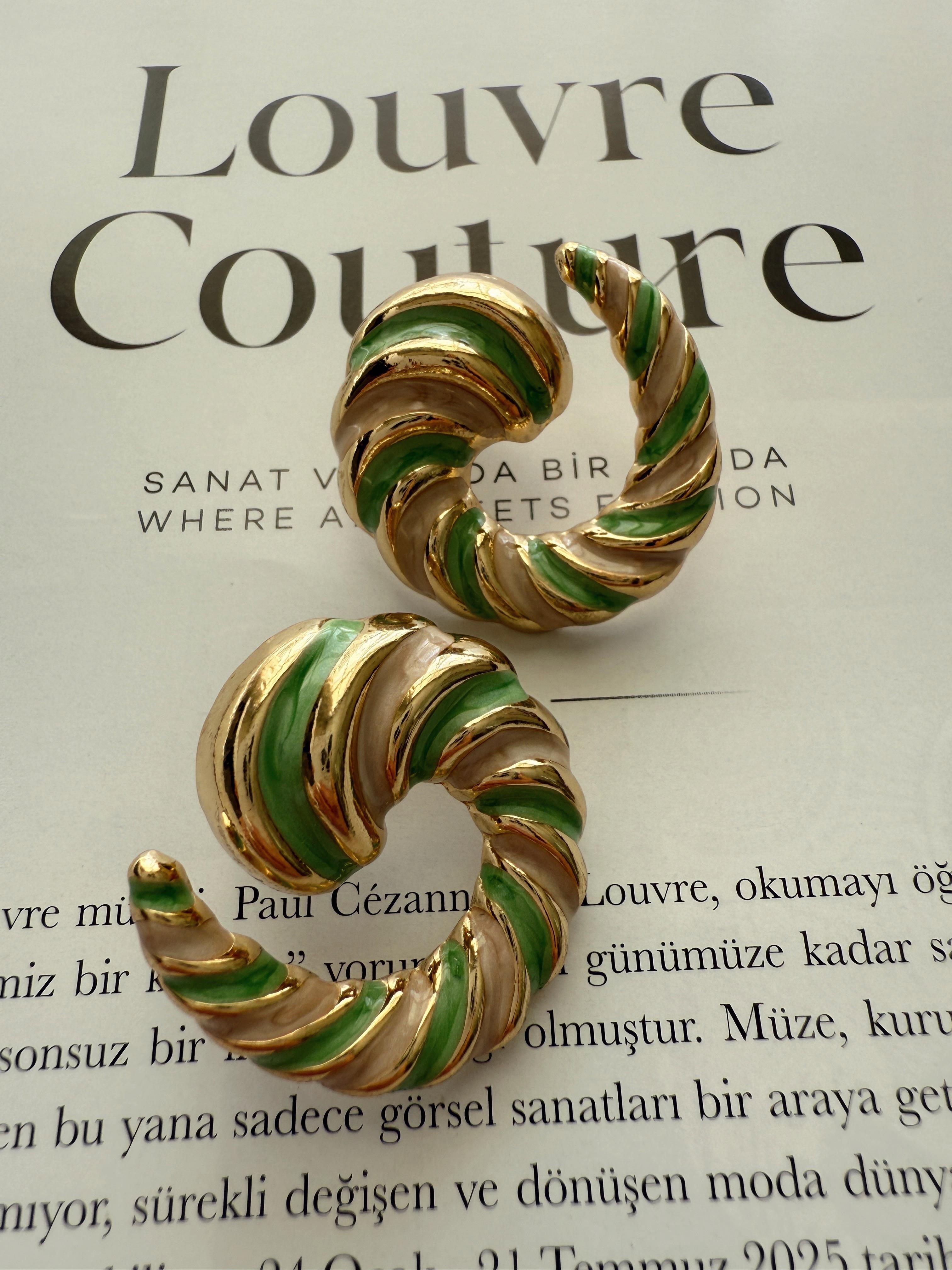 Yeşil Mineli Gold Küpe 