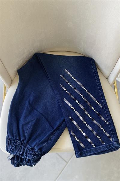 Taş Paça Detaylı Kot Pantolon