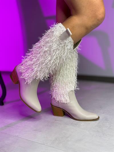 Bej Püskül Detaylı Çizme