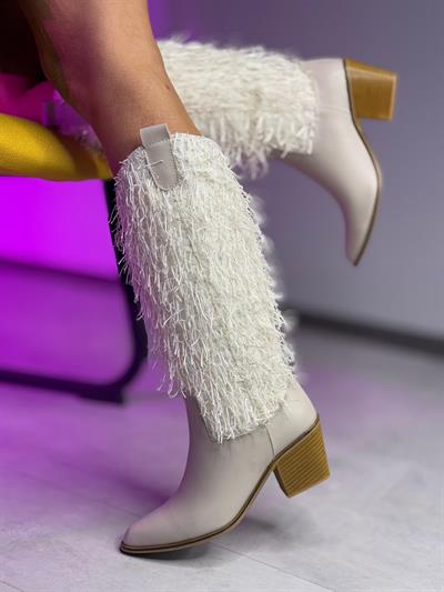 Bej Püskül Detaylı Çizme