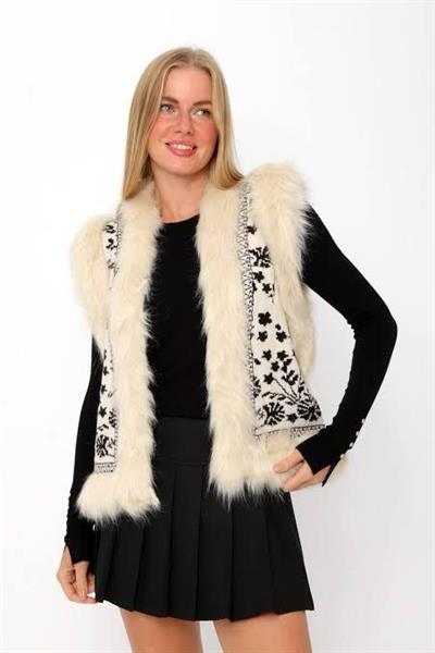 Bej Siyah Desenli Kürklü Triko Yelek