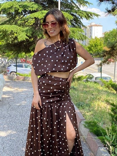 kahve krem puantiye etek takım
