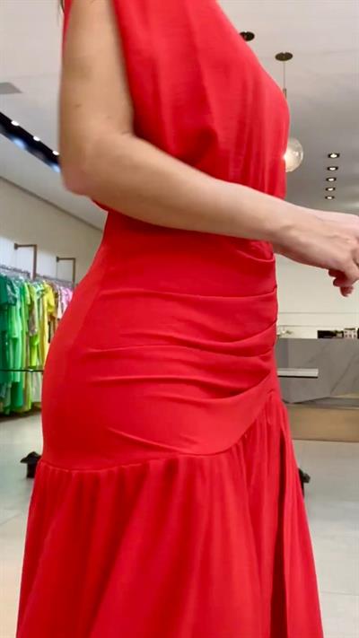 Kırmızı Aerobin Kumaş Derin Yırtmaçlı Elbise