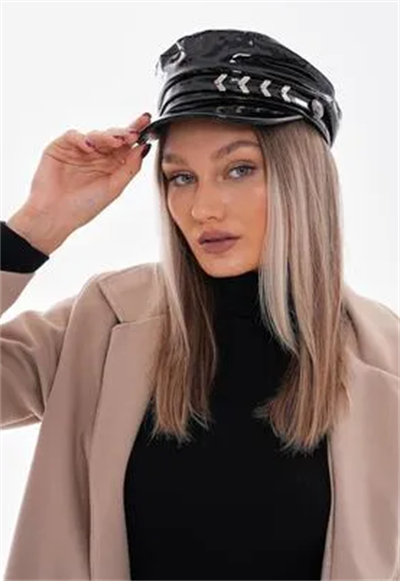 Rugan Deri Siyah Kasket Şapka