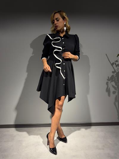 Sİyah Atlas Kumaş Biye Detaylı Asimetrik Elbise