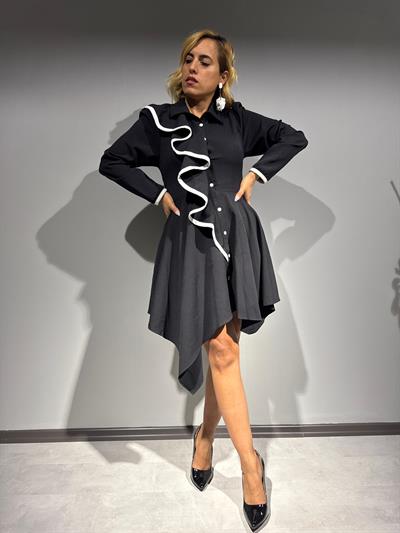 Sİyah Atlas Kumaş Biye Detaylı Asimetrik Elbise