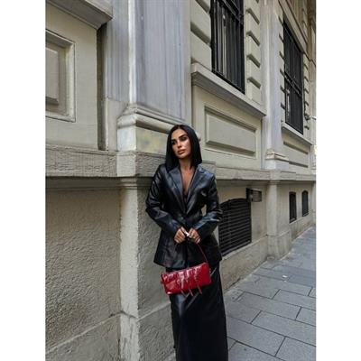 Siyah Cep Detaylı Deri Ceket