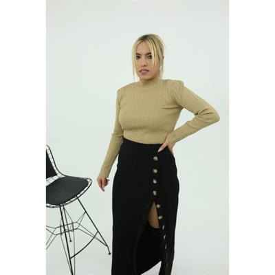 Siyah Düğmeli Triko Etek