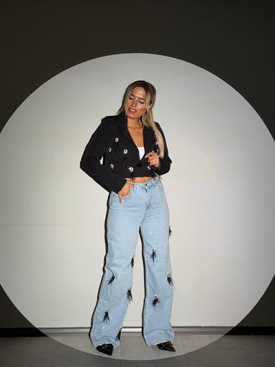 Siyah Tüy Ve Taş Detaylı Tasarım Ceket