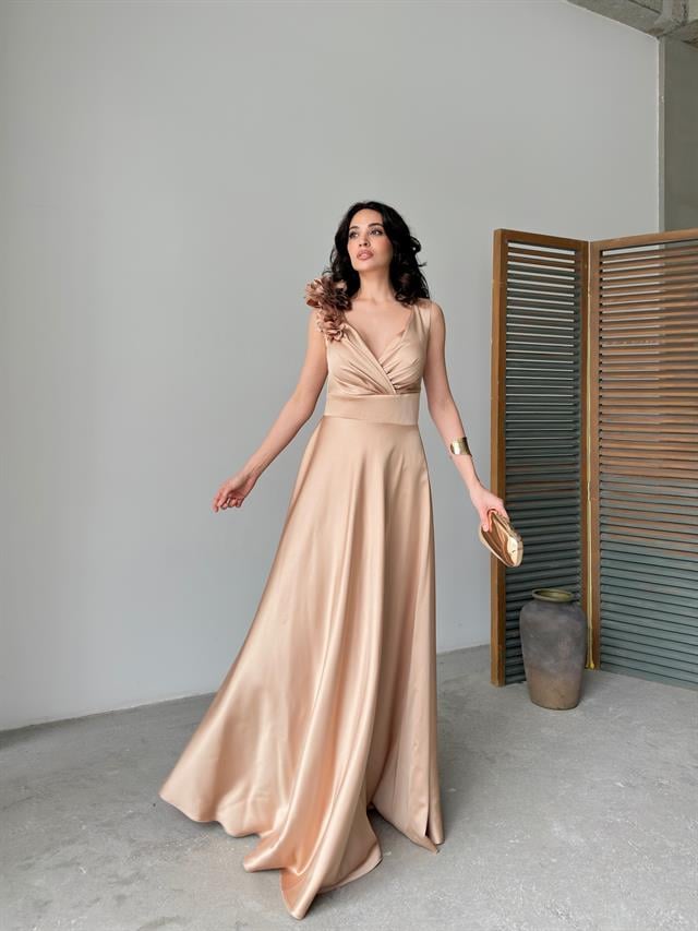 Gold Kruvaze Yaka Omuz Detaylı Saten Abiye ElbiseAbiye & Mezuniyet ElbisesiST5632-1037