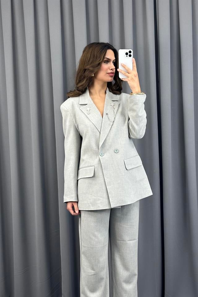 Gri Omzu Vatkalı Düğmeli Blazer CeketBlazer CeketST5410-5824TİCİMAX